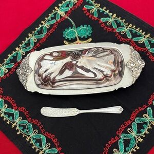 Wallace Baroque 206 Elegant Silver Plated Butter Dish with Knife (mlb)